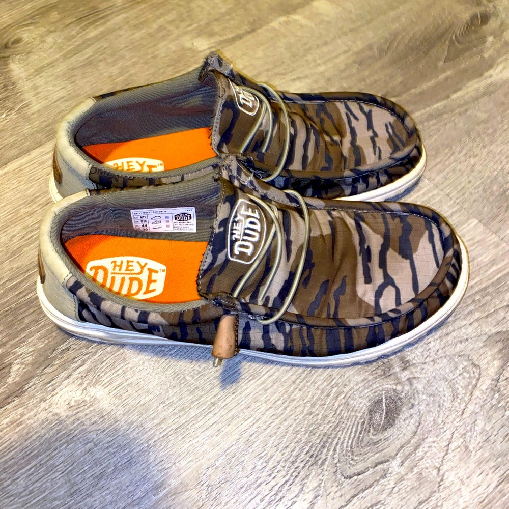 HeyDudes Wally in Mossy Oak Bottomland camo. Size 11